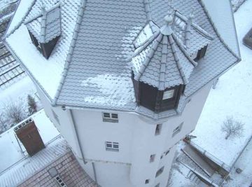 Turmdach von oben, filigrane Leistung unserer Dachdecker, antignum